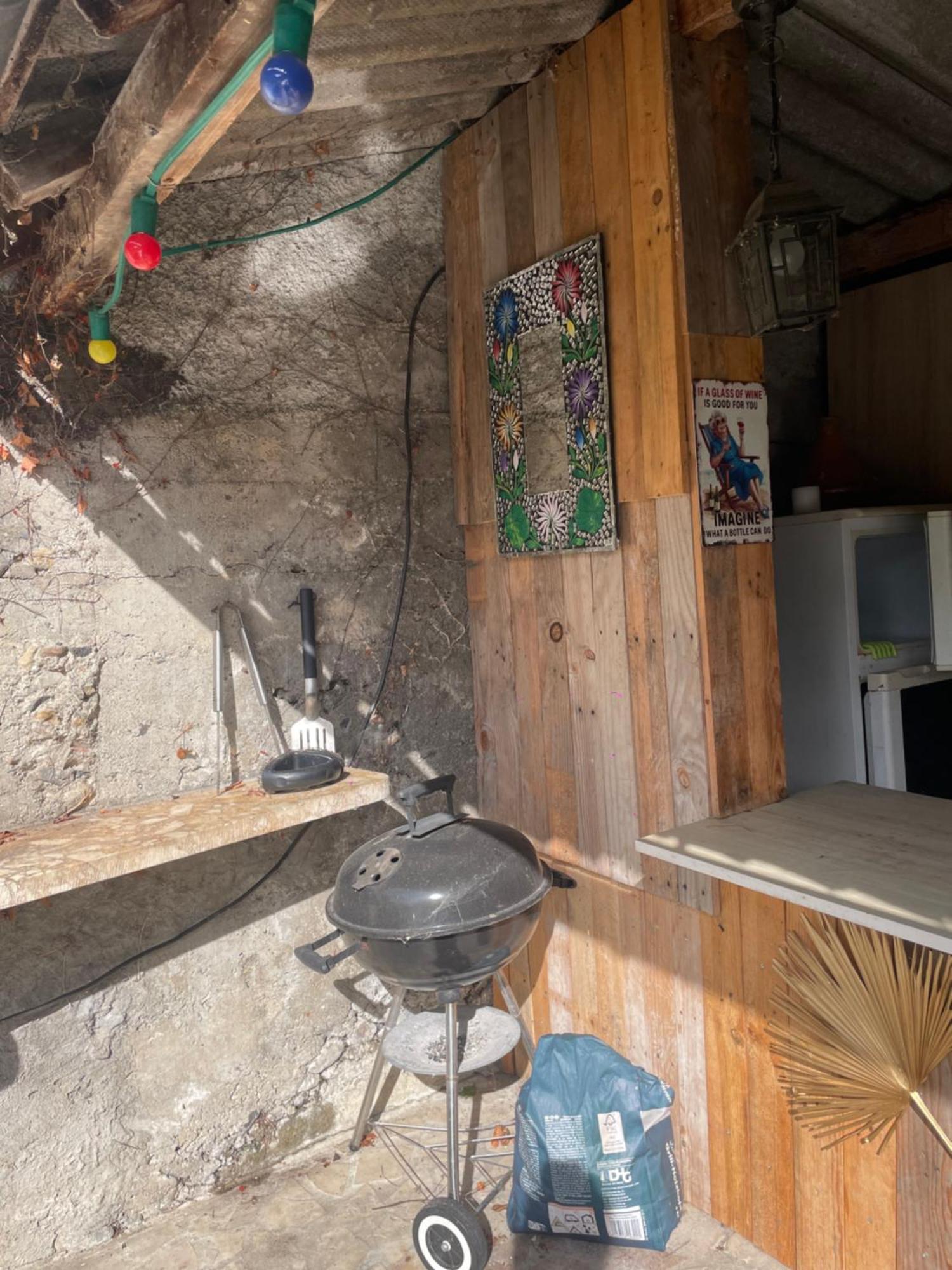 La Auarje: Appartement Avec Jardin & Terrasse Cierp Buitenkant foto